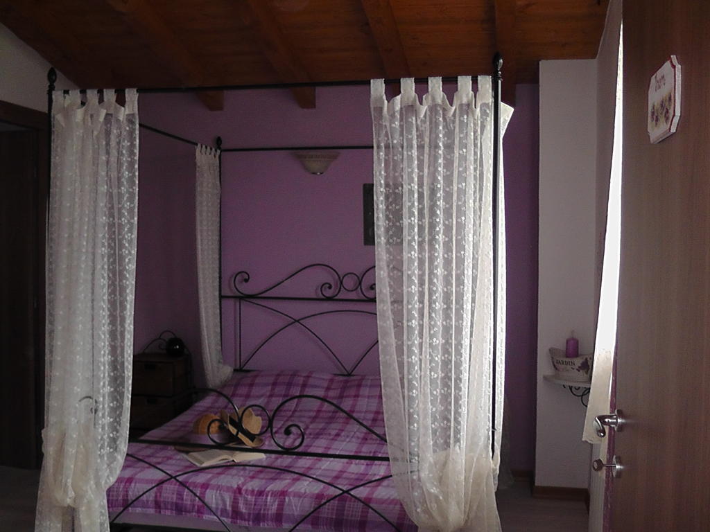 B&B I Viandanti Piancogno Quarto foto